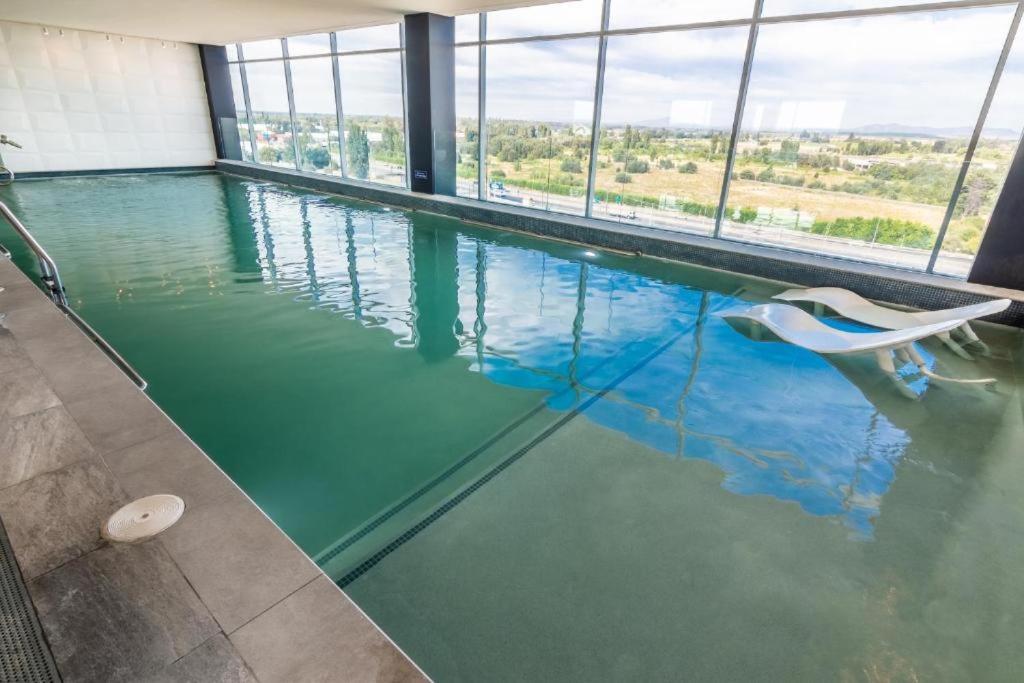 Mds Hotel Chillán Εξωτερικό φωτογραφία The pool at the 10th floor