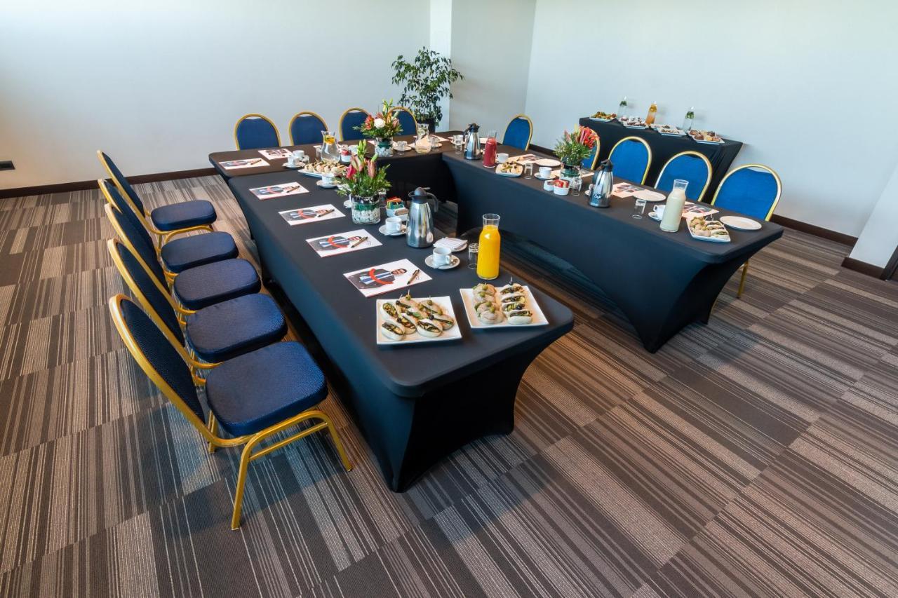 Mds Hotel Chillán Εξωτερικό φωτογραφία Meeting room